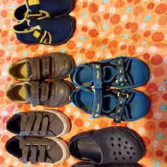 Kids shoes size 11 junior