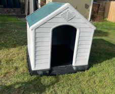 dog kennel