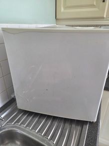 Counter top box freezer