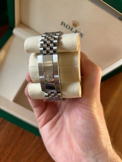 Rolex Datejust 41 (Green Dial)