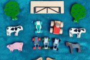 Farm toys