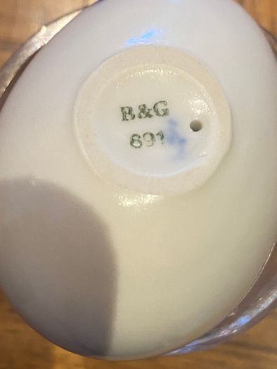 Reduced B&G Danish Porcelain egg number 691 collectors item
