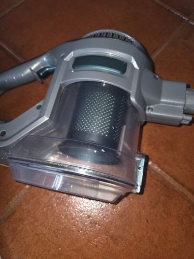 Beldray Cordless Vacuum Cleaner (please read add)