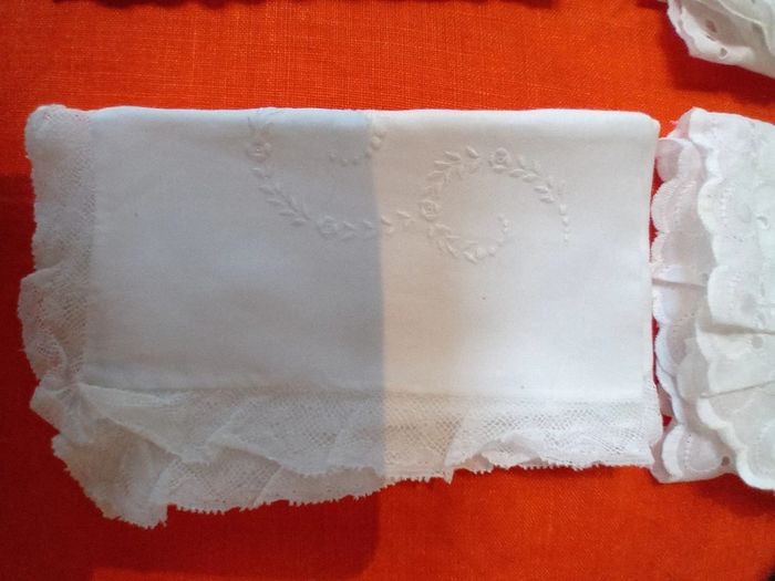 Four cotton cushion covers