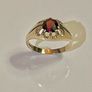 9ct Gold Garnet Ring Image 2