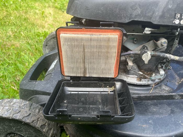 Petrol lawn mower