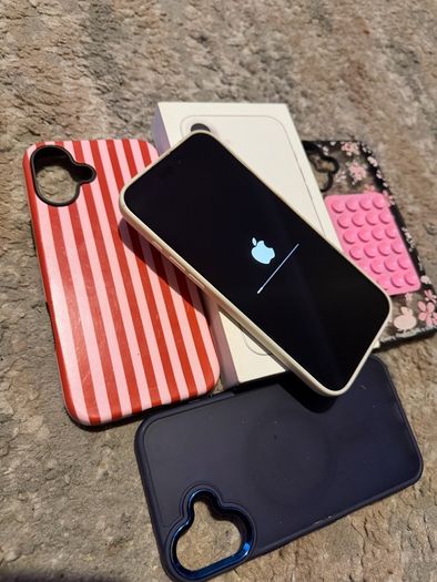 iPhone 16 Plus