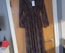 Giulio Rosi Dress.   S. XL - 16.  B.N.W.T