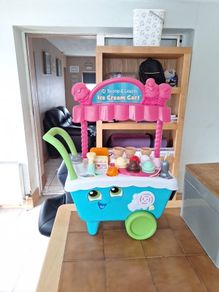 Leap Frog ice cream cart