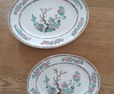 Pair of Vintage Arklow Pottery Famel Rose Serving Platters: 1973
