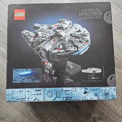 LEGO Star Wars Millennium Falcon 75375 New sealed