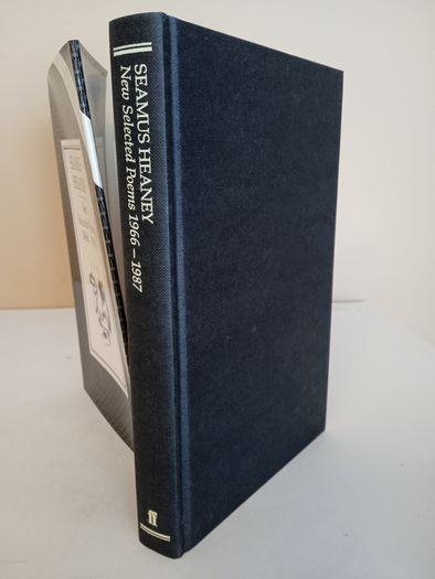 New Selected Poems 1966-1987 by Seamus Heaney (PT157)