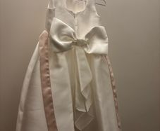 Flower girls dresses