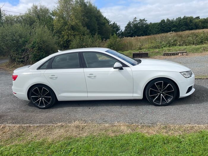 2017 Audi A4