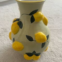 Lemon Vase