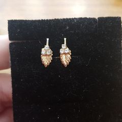 Small vintage earrings