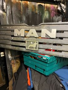 Man lorry grille