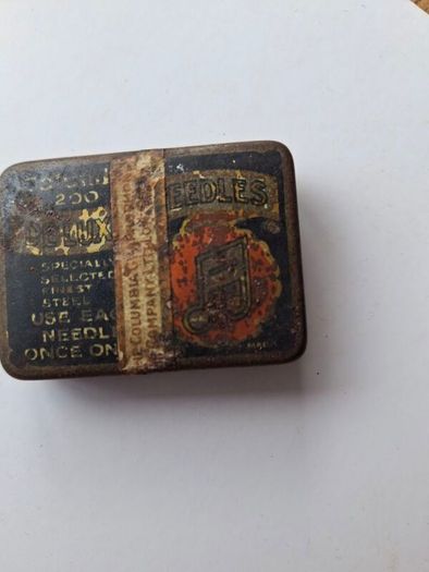 Vintage Gramophone Needles  Well Over A Hundred