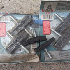 Smooth post brake pads