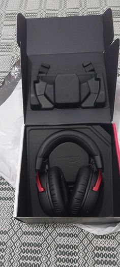 HyperX Cloud III Wired Gaming Headset DTS & 53mm Drivers