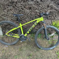 Trek Marlin Mountain Bike (needs work)