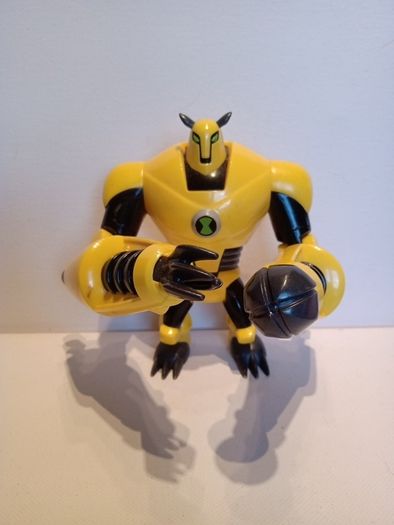 Ben 10 Armadrillo and Aggregor