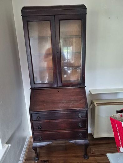 Antique Bureau