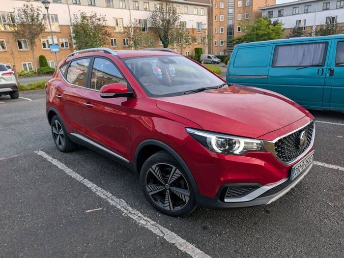 Mg Zs Ev