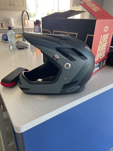 Mountain bike full face helmet