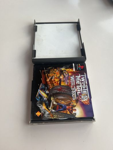 PS1 Twisted Metal World Tour