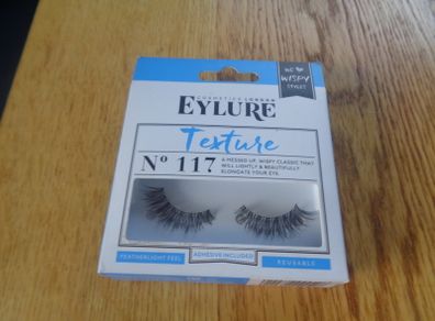Eylure Fluttery Light False Eyelashes for Sale