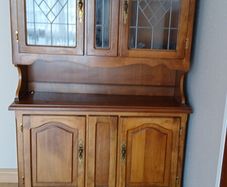 mahogany dresser