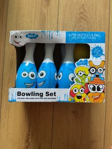 Kids Bowling Set Brand New