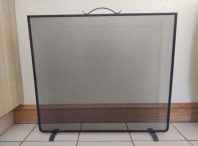 Fireplace screen