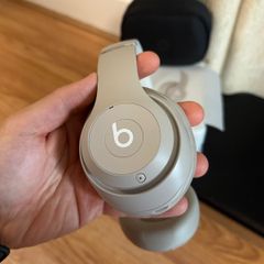 Beats Studio Pro - White Cream