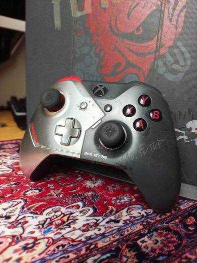 Xbox One X Cyberpunk Edition
