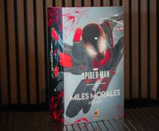 Hot Toys Miles Morales - 2020 Suit - VGM49 - 1/6 Scale