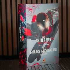 Hot Toys Miles Morales - 2020 Suit - VGM49 - 1/6 Scale