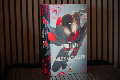 Hot Toys Miles Morales - 2020 Suit - VGM49 - 1/6 Scale