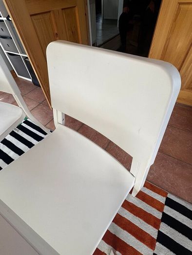 White Extendable Table with Chairs