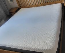 Emma mattress original super king memory foam excellent condition 3 years old