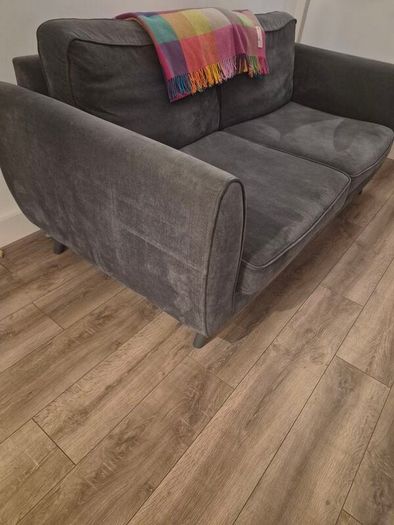 3 seater couch - Quick Sale Needed