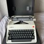 Olympia SM9 typewriter Image 4