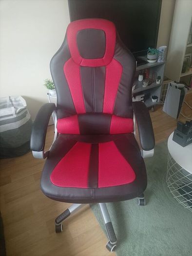 gaming chair