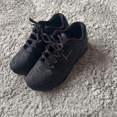 skechers black memory foam