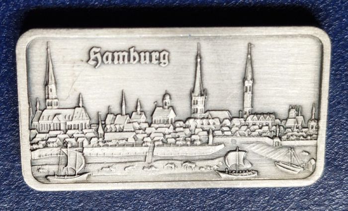 1 Oz silver Hamburg Heraeus Antiqued bar