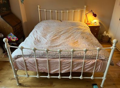 king size bed frame