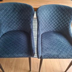 2x navy velvet dining chairs