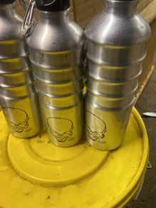 Skull water bottles 3