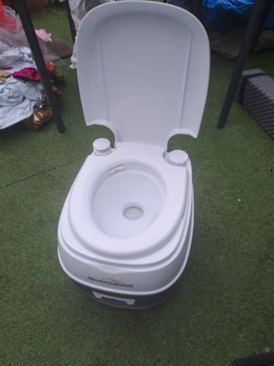 cassette toilet